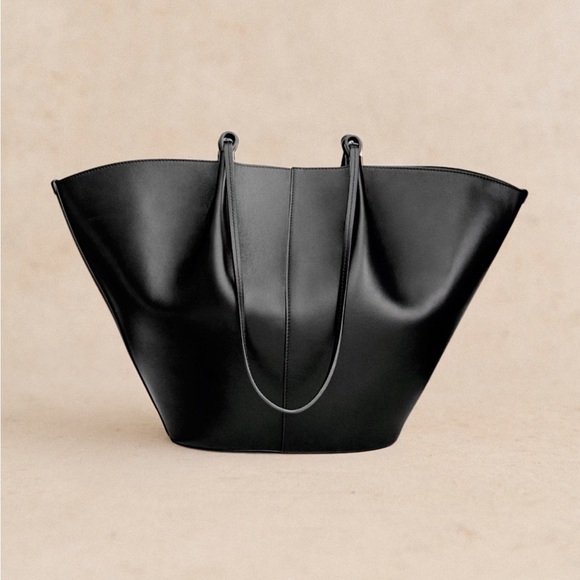 Sezane Handbags - Sézane Mara Bag